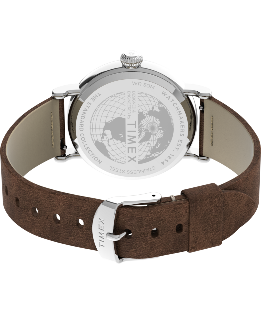 Timex Standard x Peanuts Featuring Snoopy Autumn